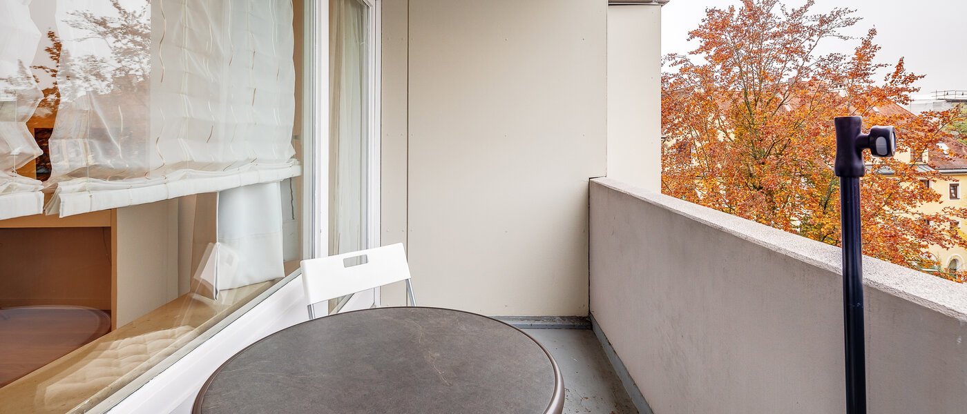 マンション München Schwabing-Nord (zw. Leopoldstraße & Englischen Garten) 02 ベランダ 9873