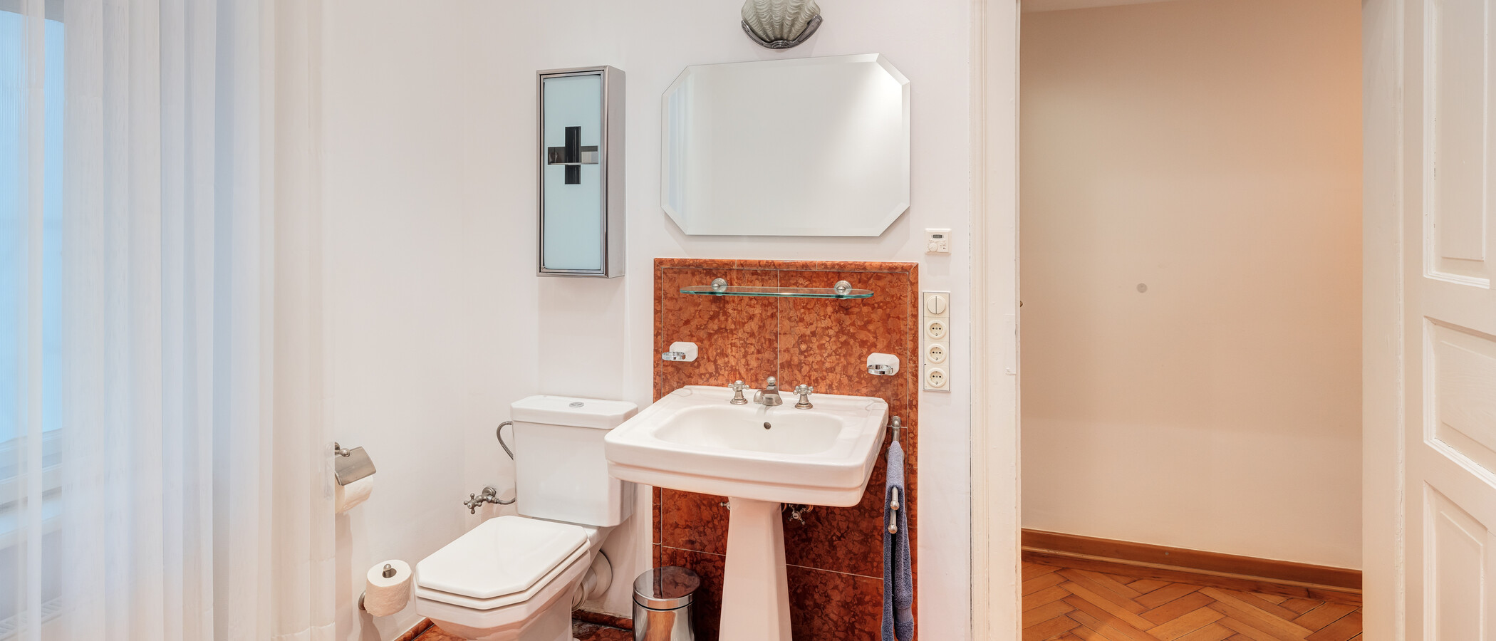 マンション München Schwabing-Nord (zw. Belgrad- & Leopoldstraße) 02 浴室 9895