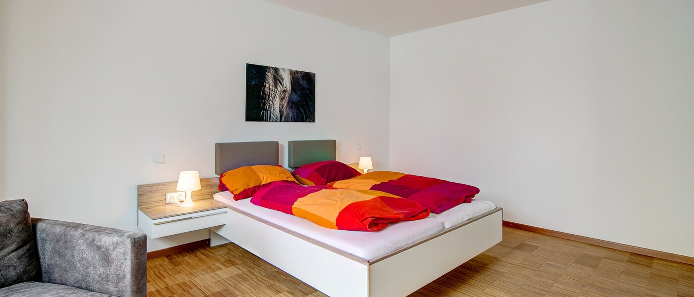 マンション Unterschleißheim Lohhof 04 寝室 9906