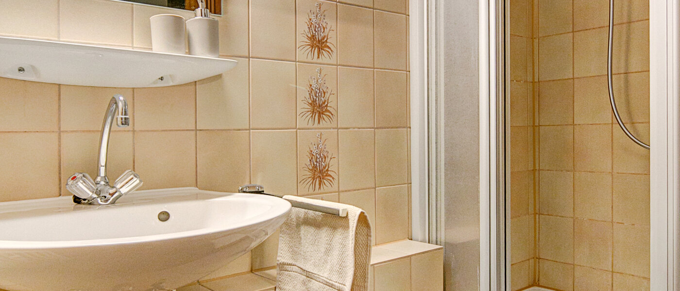 マンション Unterschleißheim 02 浴室 9952