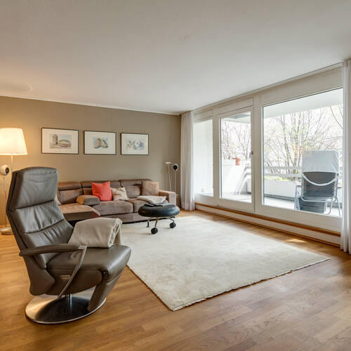 メゾネット・マンション（複数階にわたるマンション） 部屋数 4 部屋 | ミュンヘン-Schwabing | 11000
