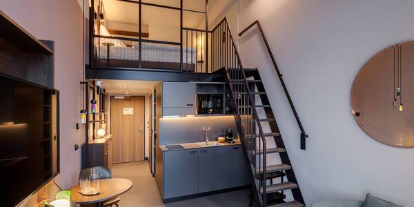 メゾネット・マンション（複数階にわたるマンション） 部屋数 1.5 部屋 | ミュンヘン-Neuperlach | 13252