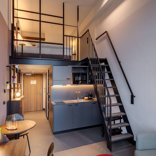 メゾネット・マンション（複数階にわたるマンション） 部屋数 1.5 部屋 | ミュンヘン-Neuperlach | 13252