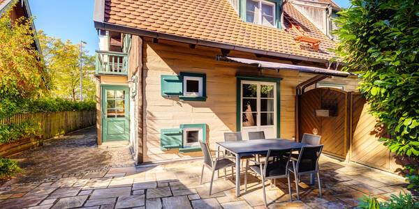 セミ・デタッチド・ハウス（一戸建てを二つに分けた家屋） 部屋数 3 部屋 | ミュンヘン-Moosach | 14201