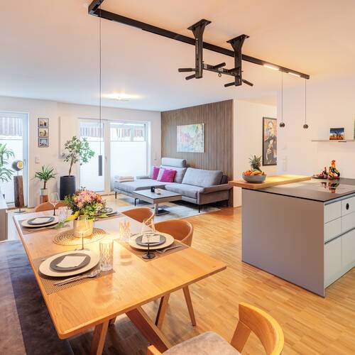 マンション 部屋数 4 部屋 | Fürstenfeldbruck | 14691