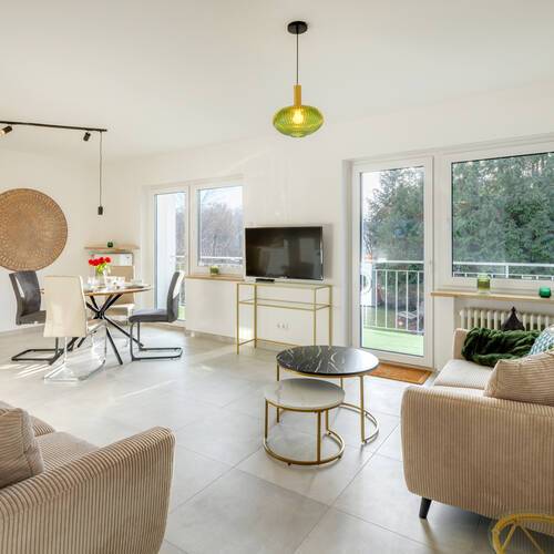 マンション 部屋数 3 部屋 | Germering | 14700