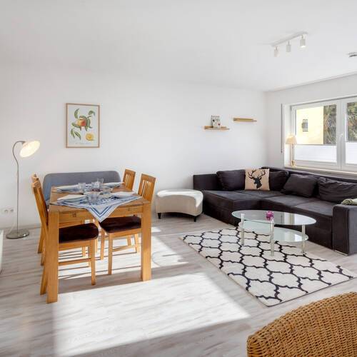 マンション 部屋数 3 部屋 | Gröbenzell | 14744