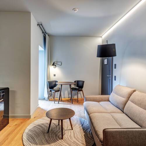 マンション 部屋数 2 部屋 | ミュンヘン-Ludwigsvorstadt | 14757