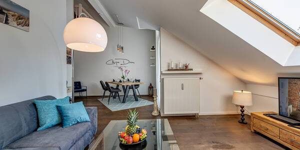 メゾネット・マンション（複数階にわたるマンション） 部屋数 2 部屋 | Neubiberg | 7325