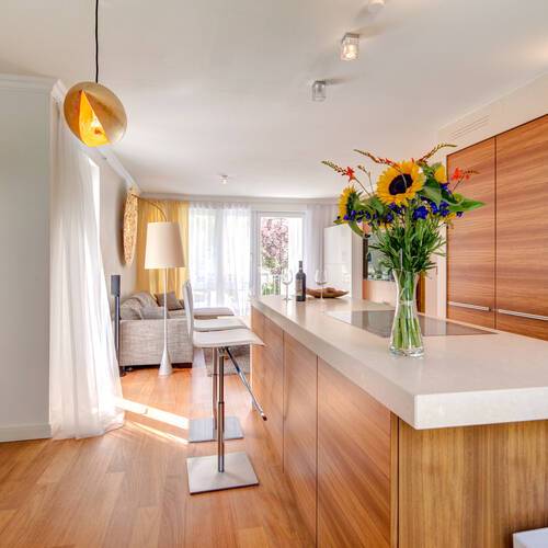 マンション 部屋数 3 部屋 | ミュンヘン-Schwabing | 8881