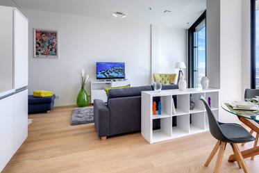 FRIENDSタワーの高級アパートメント