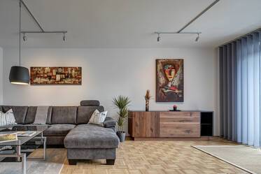 とても美しくしつらえられた マンション 場所： Unterhaching