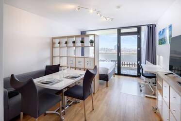 BMW近く：Schwabingのワンルームアパートでの一時滞在