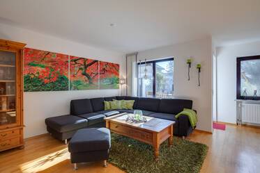 家具付 セミ・デタッチド・ハウス（一戸建てを二つに分けた家屋） 場所： Lerchenau