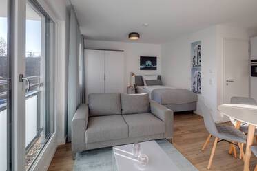 とても美しいインテリア アパルトマン 場所： Milbertshofen