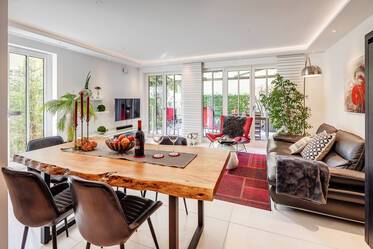 とても美しくしつらえられた 庭付き住宅 場所： Schwabing