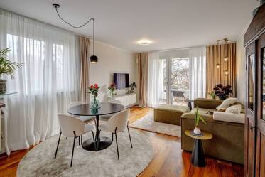 とても美しくしつらえられた マンション 場所： Parkstadt Schwabing