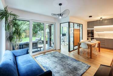 人気のロケーション：素晴らしい庭付きのアパートメント！