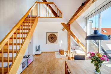 Schwabingの一等地にあるルーフテラスのアパートメント。