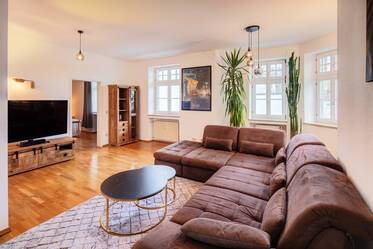 新装オープン：テラス付きメザニンアパートメント