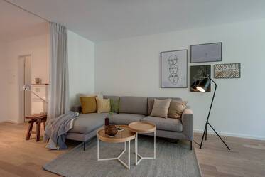 Münchner Freiheitにて：家具付き2ルームアパートメント