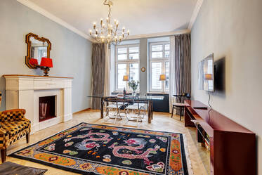 レヘルのとても良いロケーション: 美しい時代のアパートメント