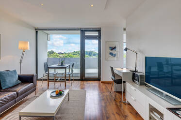 ルイトポルト公園近くのアパートメント 6階