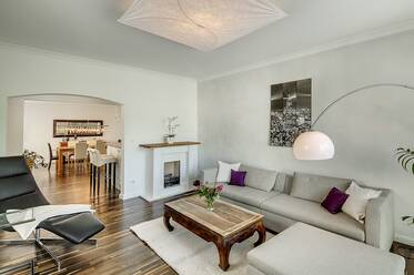 Schwanthalerhöhe: modern eingerichtete Wohnung