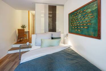 日当たりの良いスタジオアパートメント、Maxvorstadtの好立地