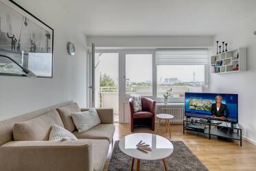 とても美しくしつらえられた マンション 場所： Moosach