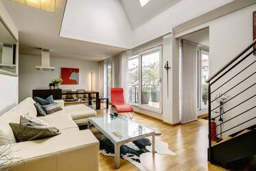 高級賃貸住宅: 最高級の家具および諸設備 メゾネット（複層）住居 場所： Glockenbachviertel
