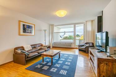 美しくしつらえられた マンション 場所： Arabellapark