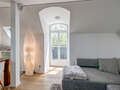 複層住宅 München Schwabing (rechts der Leopoldstraße) 03 リビングルーム 10012