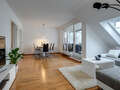 アティック・フラット（屋根裏） München Trudering 01 リビングルーム 10283