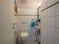 複層－回廊住宅 Tutzing 01 ゲスト用 WC 10604