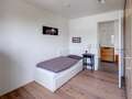 アティック・フラット（屋根裏） München Großhadern 01 2.　寝室 11784