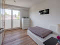 アティック・フラット（屋根裏） München Großhadern 02 2.　寝室 11784