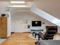 アティック・フラット（屋根裏） München Au 02 リビングエリア 12102