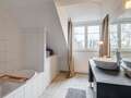 アティック・フラット（屋根裏） München Nymphenburg 01 浴室 12497
