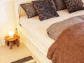 アティック・フラット（屋根裏） München Nymphenburg 02 1. 寝室 12497