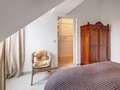 アティック・フラット（屋根裏） München Nymphenburg 04 1. 寝室 12497
