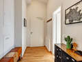 アティック・フラット（屋根裏） München Trudering 01 玄関入り口 13137