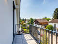 アティック・フラット（屋根裏） München Trudering 01 ベランダ 13137