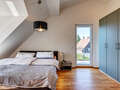 アティック・フラット（屋根裏） München Trudering 01 寝室 13137