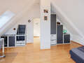 アティック・フラット（屋根裏） München Laim 03 2.　寝室 13229