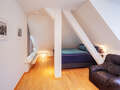 アティック・フラット（屋根裏） München Laim 02 1. 寝室 13229