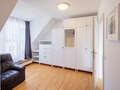 アティック・フラット（屋根裏） München Laim 03 1. 寝室 13229