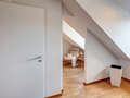 アティック・フラット（屋根裏） München Dreimühlenviertel 05 1. 寝室 14505
