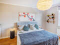 アティック・フラット（屋根裏） München Neuhausen 02 寝室 14555
