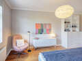 アティック・フラット（屋根裏） München Neuhausen 05 寝室 14555